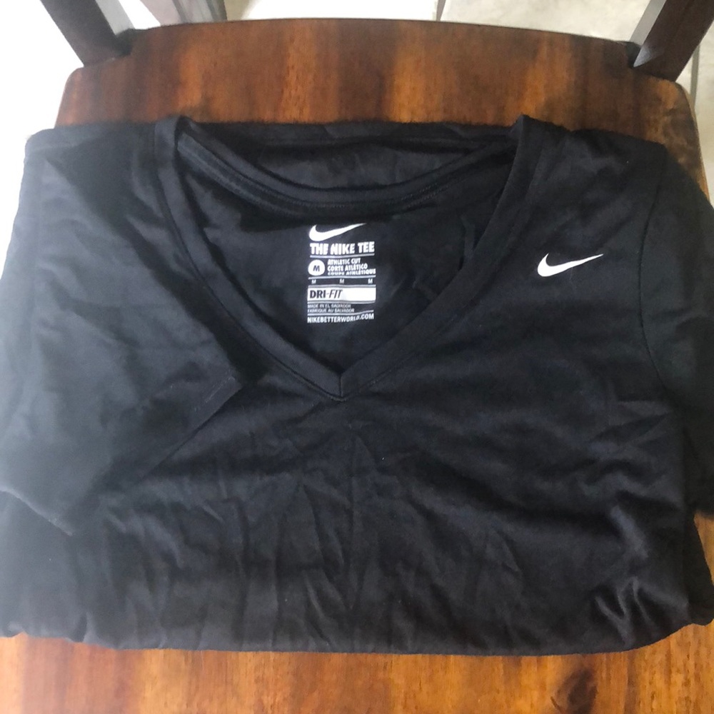 Nike dry fit tee